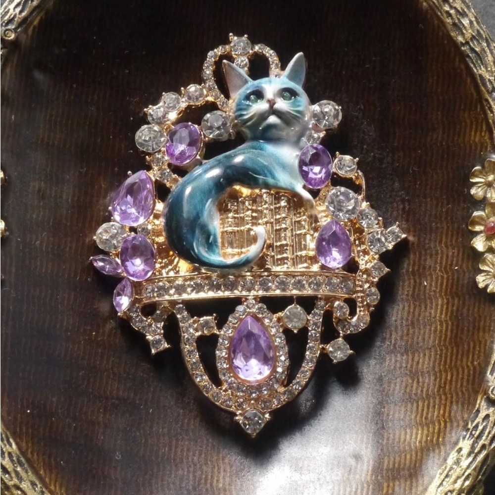 **New Antique-Style Sparkling Stone Cat Brooch – Classic Vintage Victorian